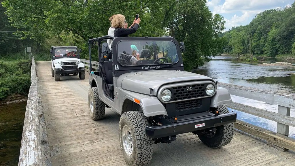 Ladies adventure on Mahindra Roxor from Unseen Pass in the NC mountains